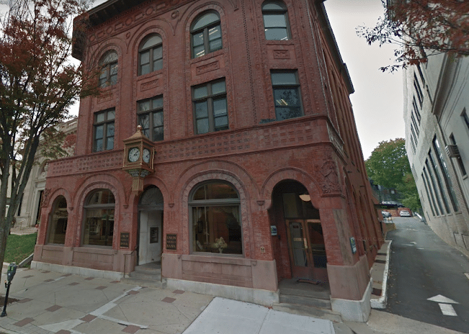 Exterior of Union Savings Bank branch located at 226 Main StreetDanbury, CT 06810